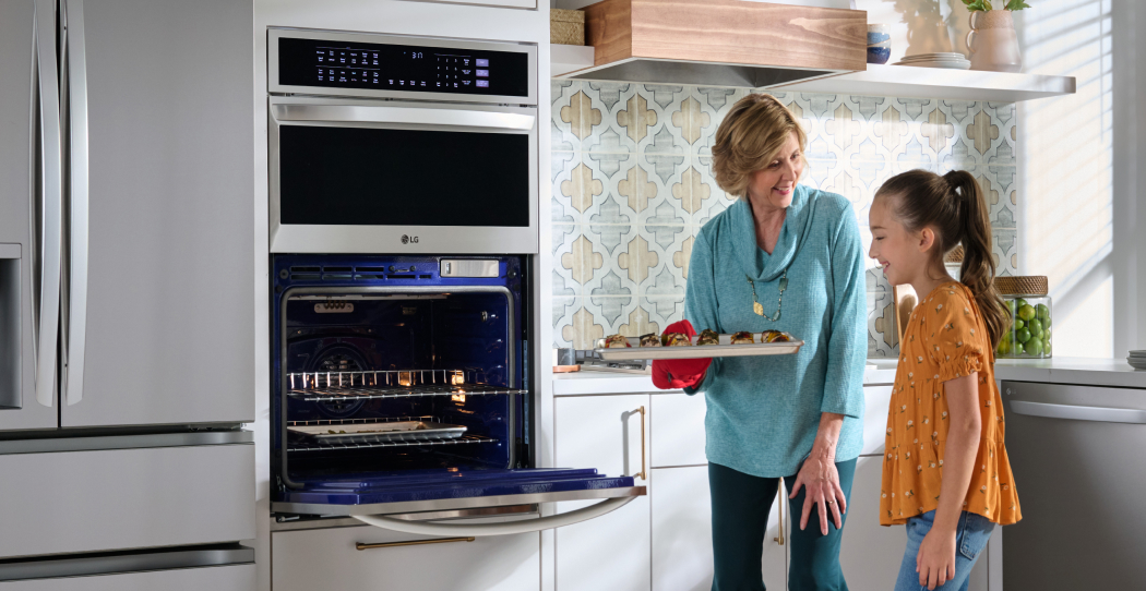 photo of a double wall oven